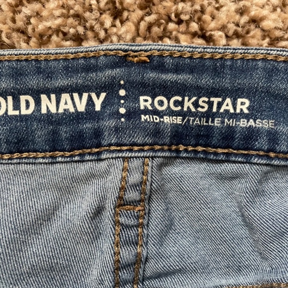 Old Navy Rockstar Jeans - Picture 2 of 3